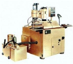 Установки  вакуумной  металлизации  и  станки  для  обработки оптических деталей из Беларуси